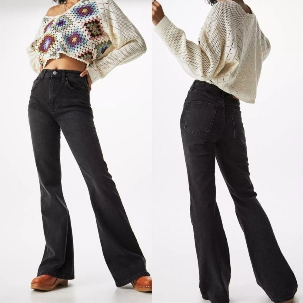 BDG Urban Outfitters Super High Rise Flare Button Fly Jeans in Antiqued Black 27